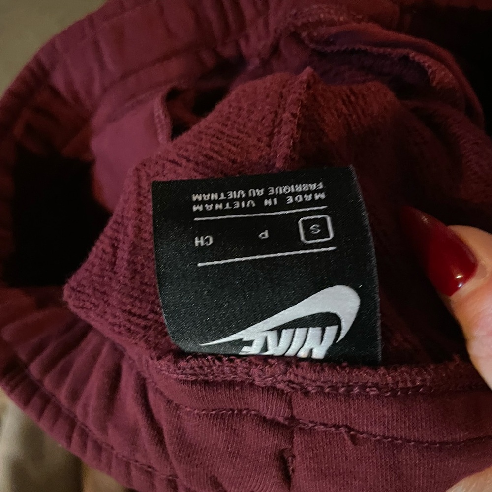 Nike Maroon Bucket Hat